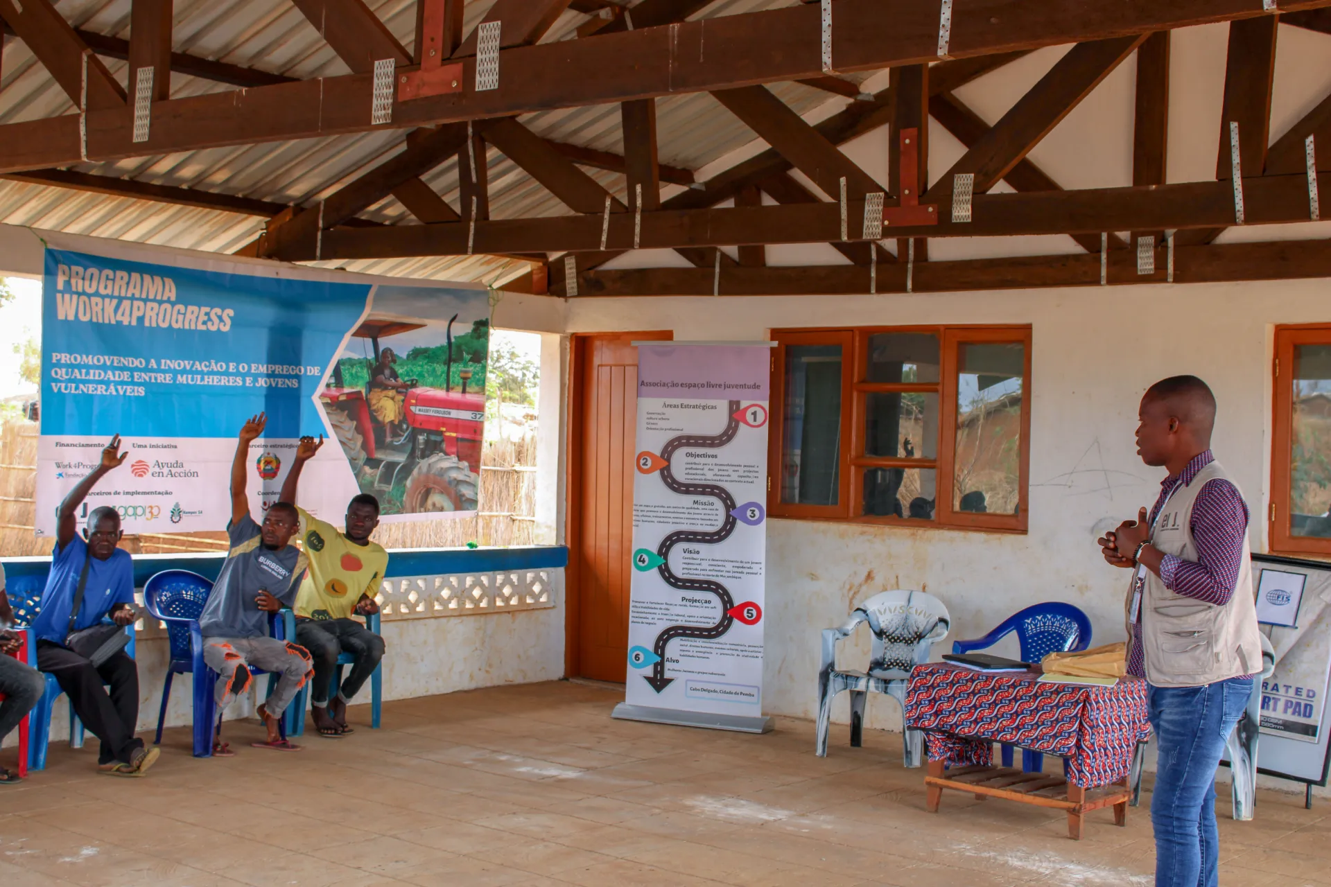 Work 4 Progress - Imagem 7